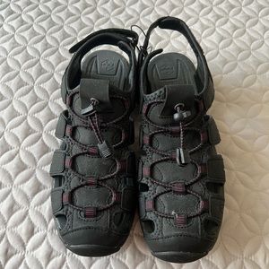 Never used, but no box Ashley Active women’s sandal